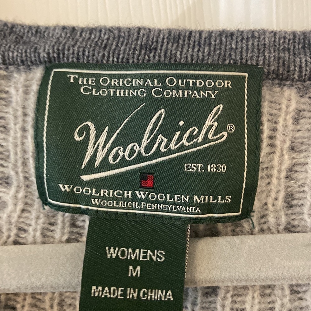WOOLRICH  WOMENS DRESS  size M length 34” bust 40” Lamb  and Marino wool - Picture 2 of 12